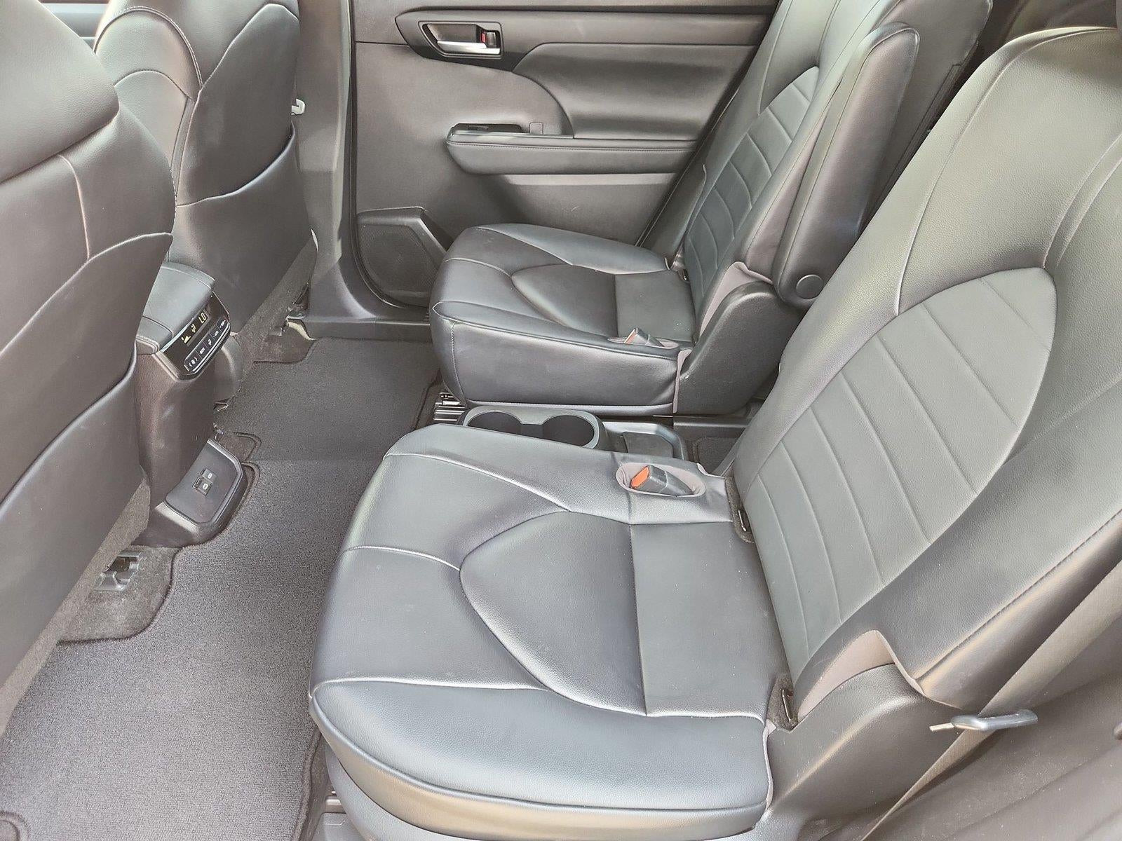 2023 Toyota Highlander Hybrid XLE