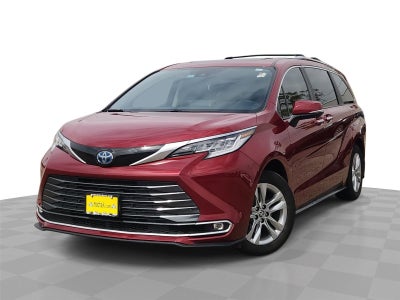 2023 Toyota Sienna Limited 7-Passenger