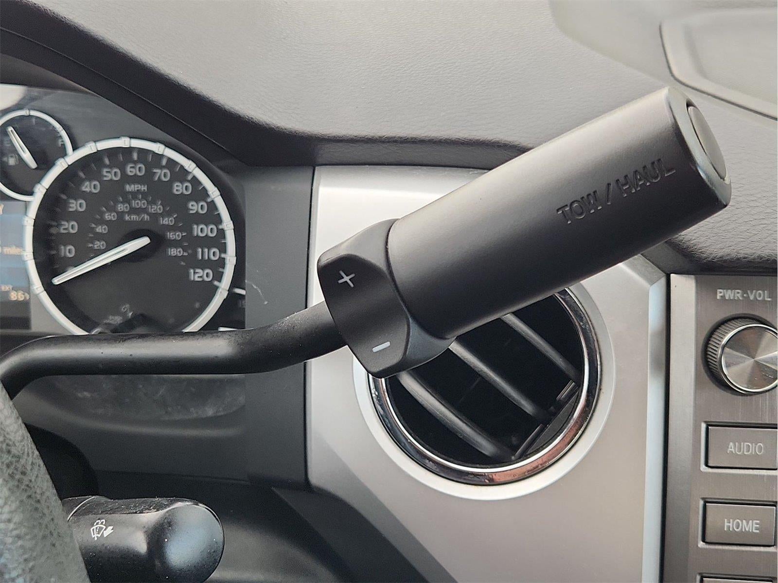 2016 Toyota Tundra Truck SR5
