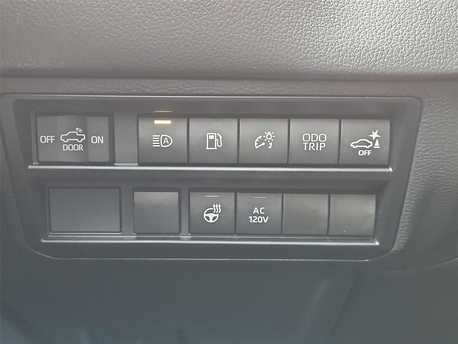 2023 Toyota Tundra Limited HV