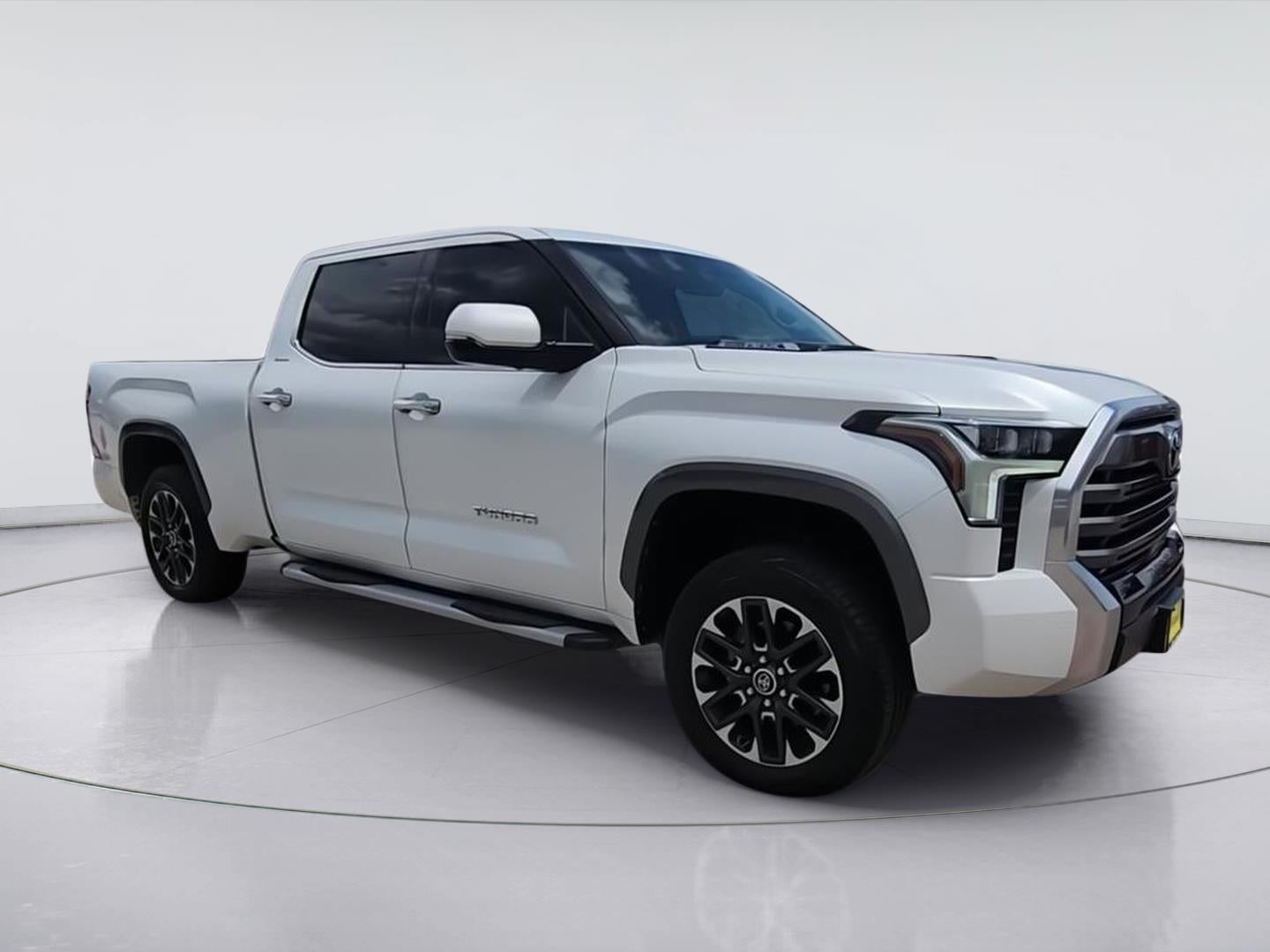 2023 Toyota Tundra Limited HV