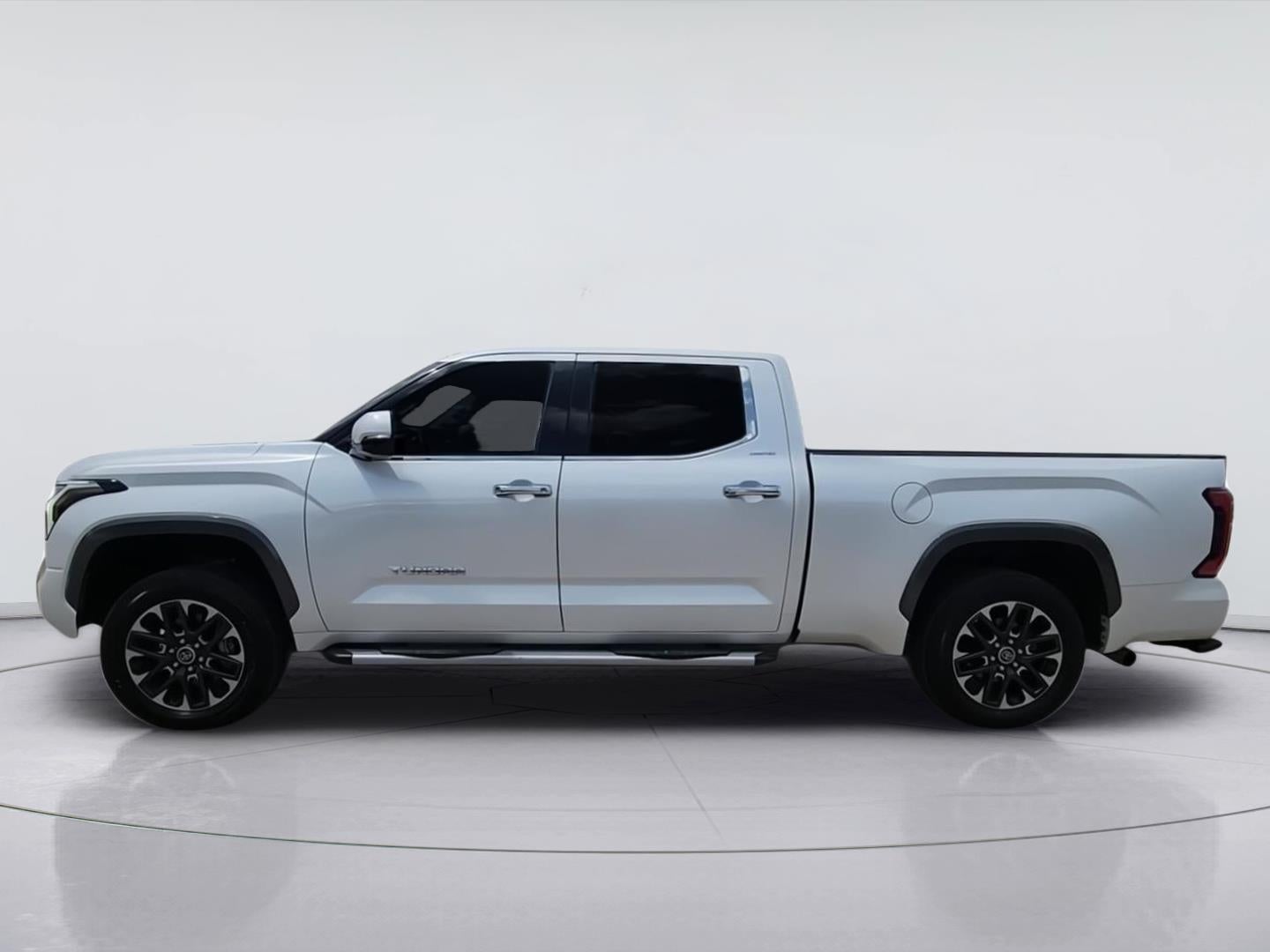 2023 Toyota Tundra Limited HV