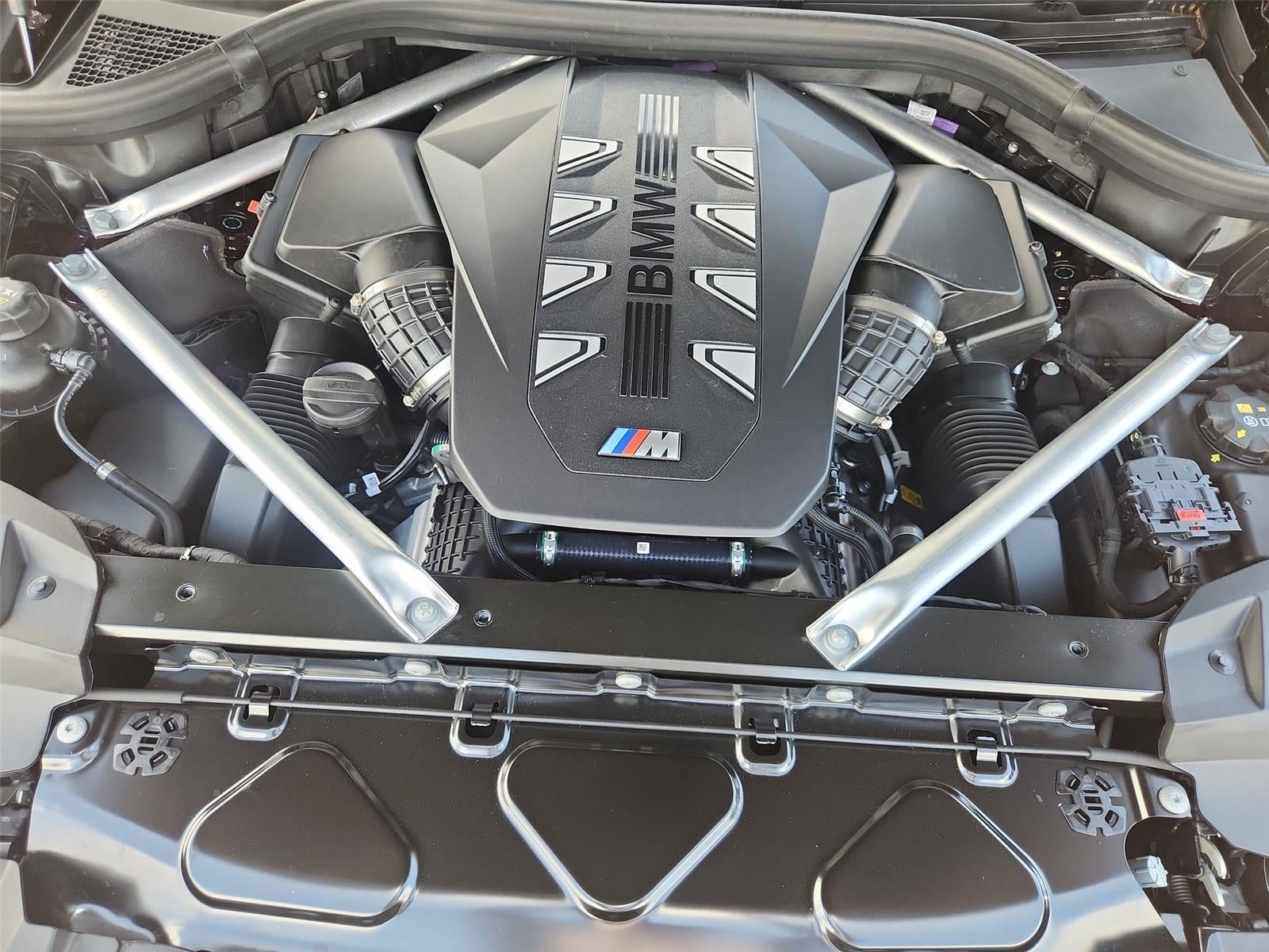 2025 BMW X7 M60i