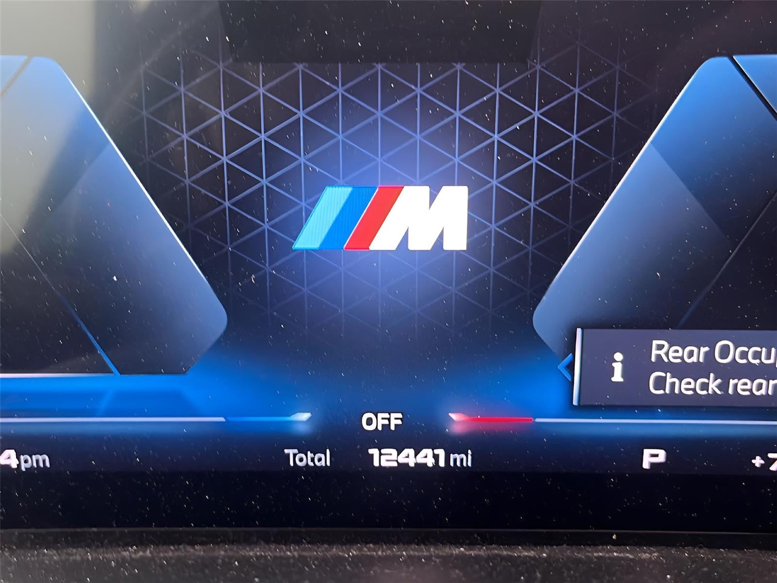 2025 BMW X7 M60i