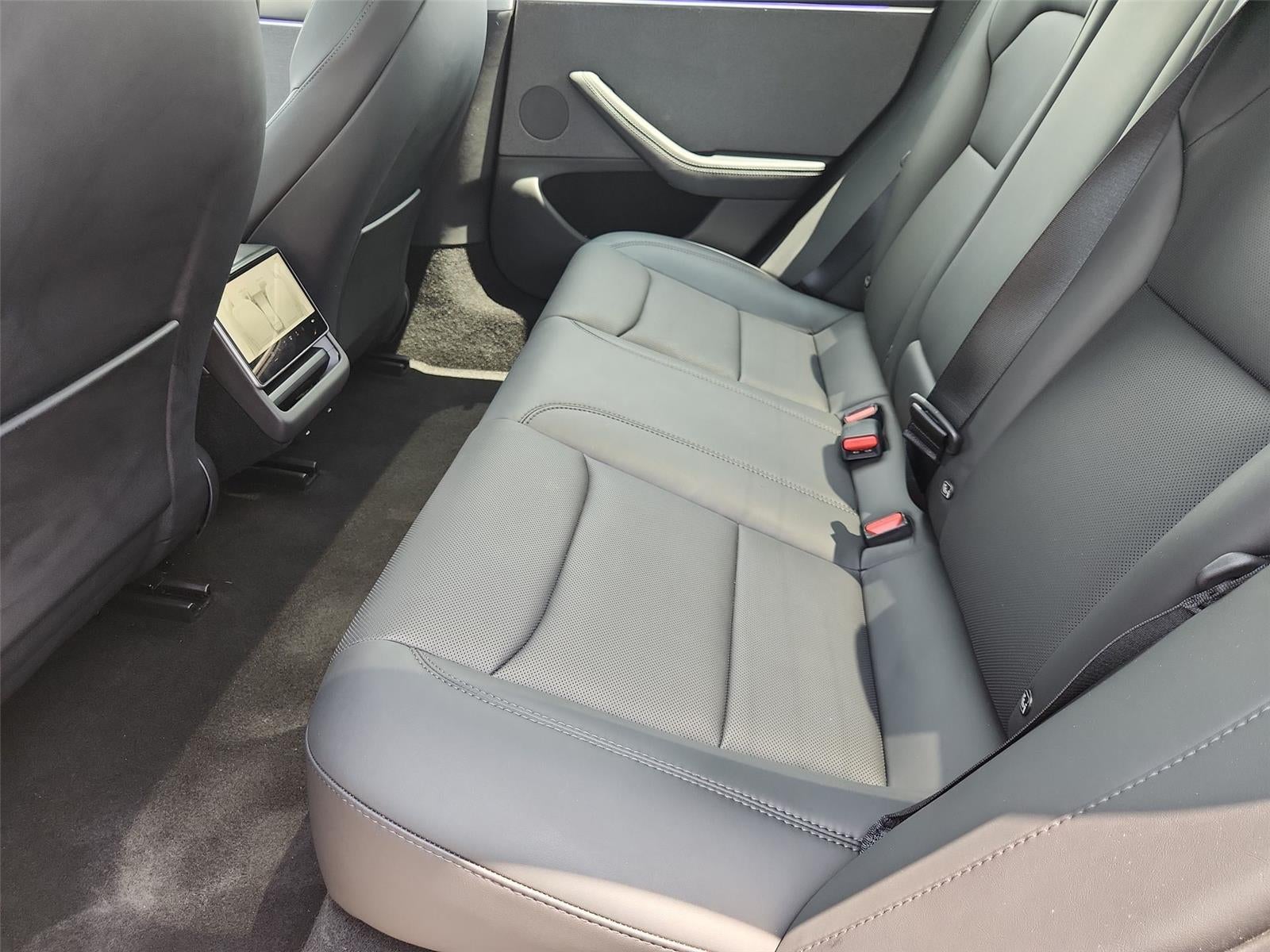 2025 Tesla MODEL3 Base