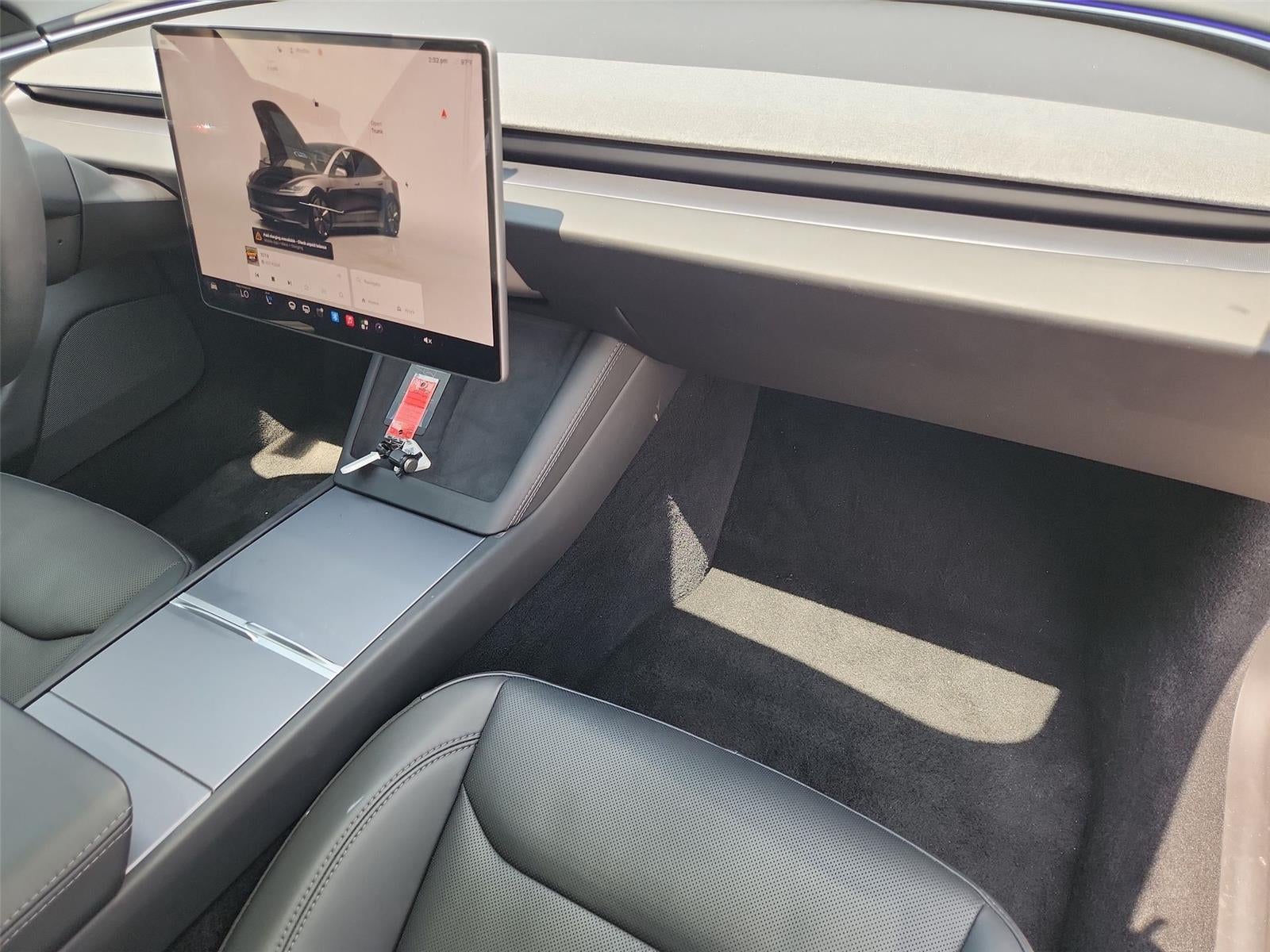 2025 Tesla MODEL3 Base