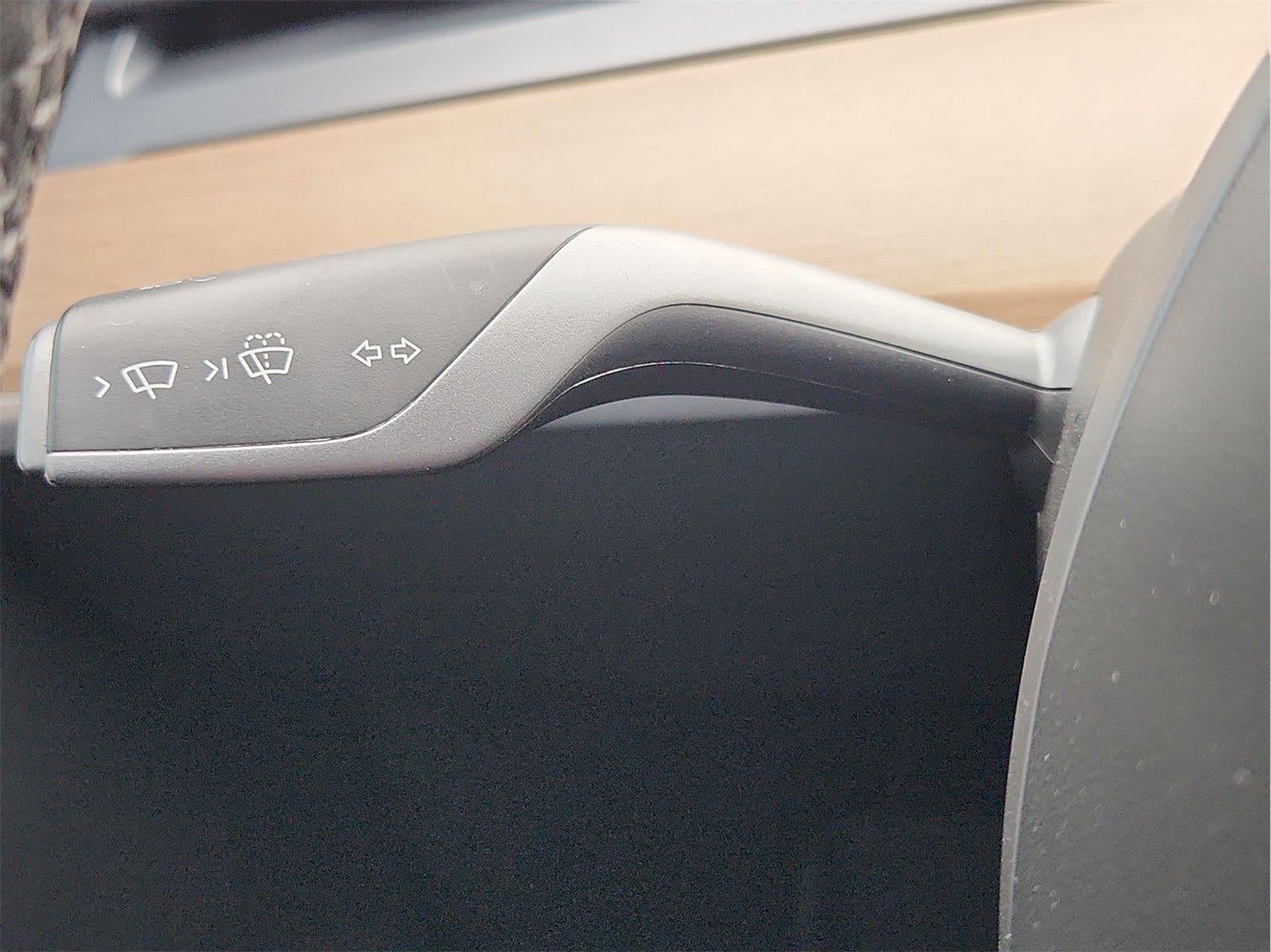2024 Tesla MODELY Long Range