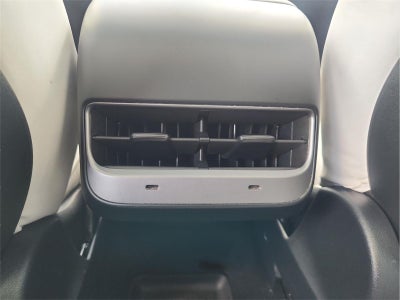 2024 Tesla Model Y Performance