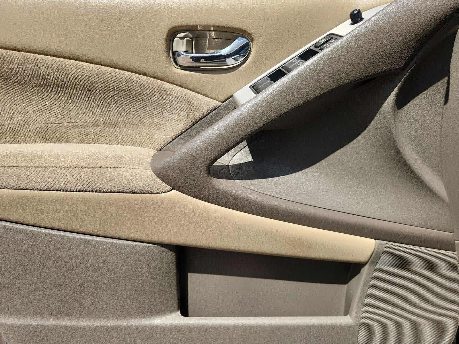 2011 Nissan Murano S