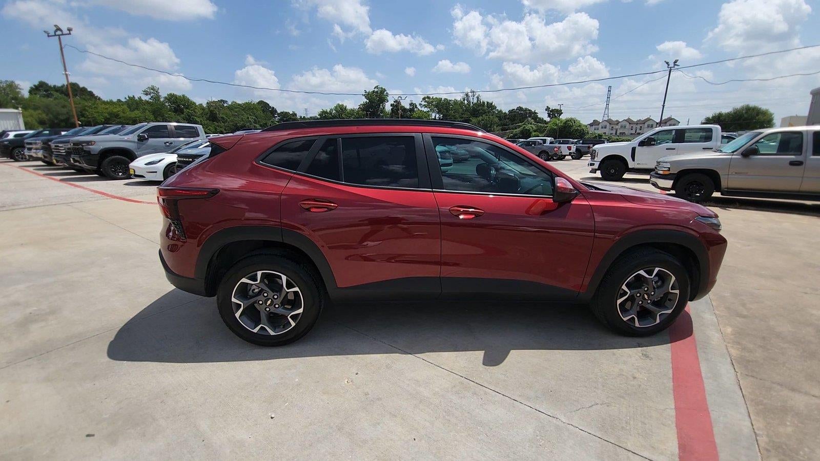 2024 Chevrolet Trax LT