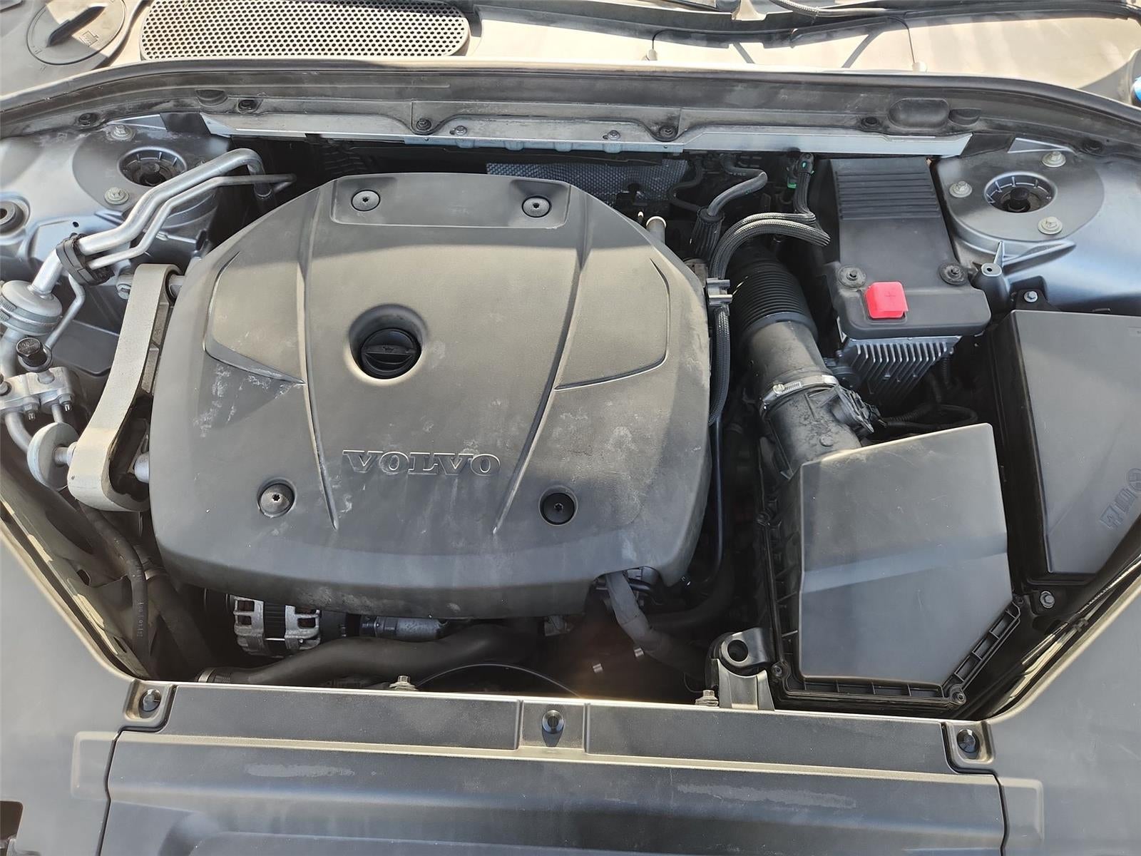 2018 Volvo S90 Momentum