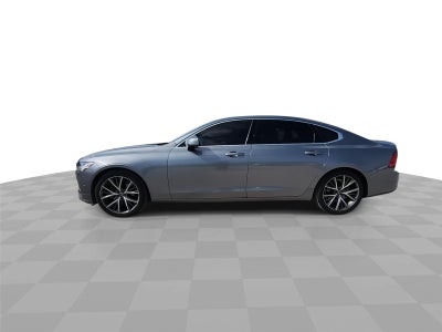2018 Volvo S90 Momentum