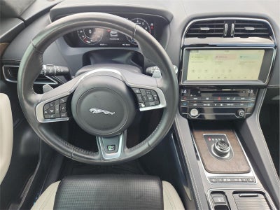 2020 Jaguar F-PACE 25t R-Sport