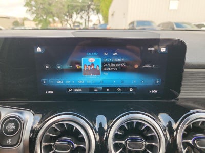 2023 Mercedes-Benz GLB GLB 250
