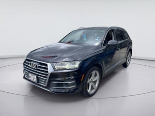 2019 Audi Q7 Prestige