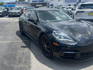 2018 Porsche Panamera 4