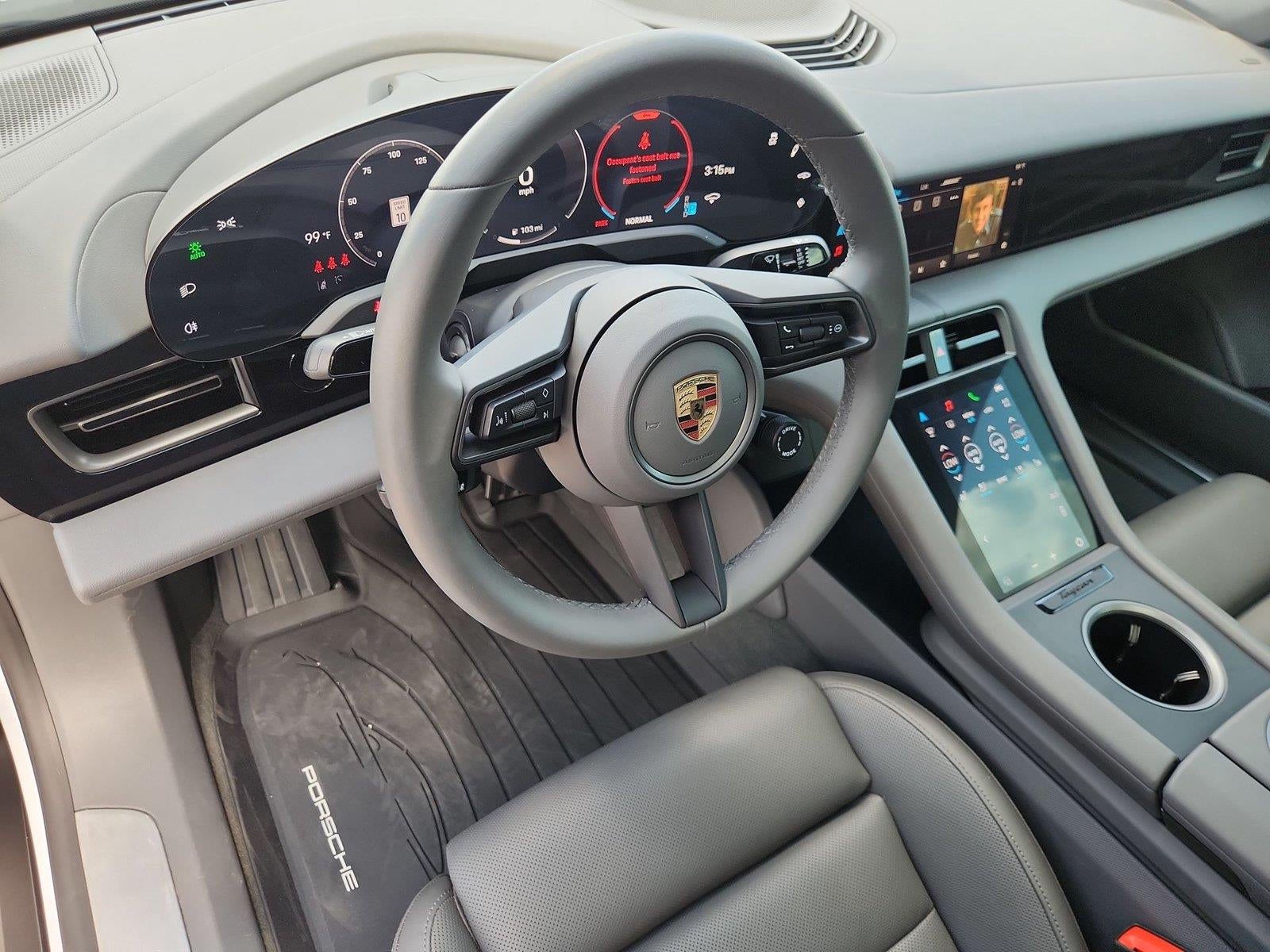 2025 Porsche Taycan 4