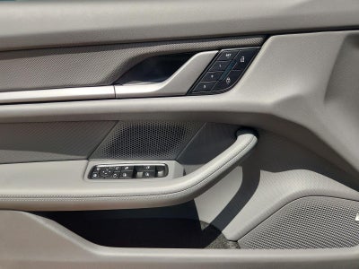 2025 Porsche Taycan 4