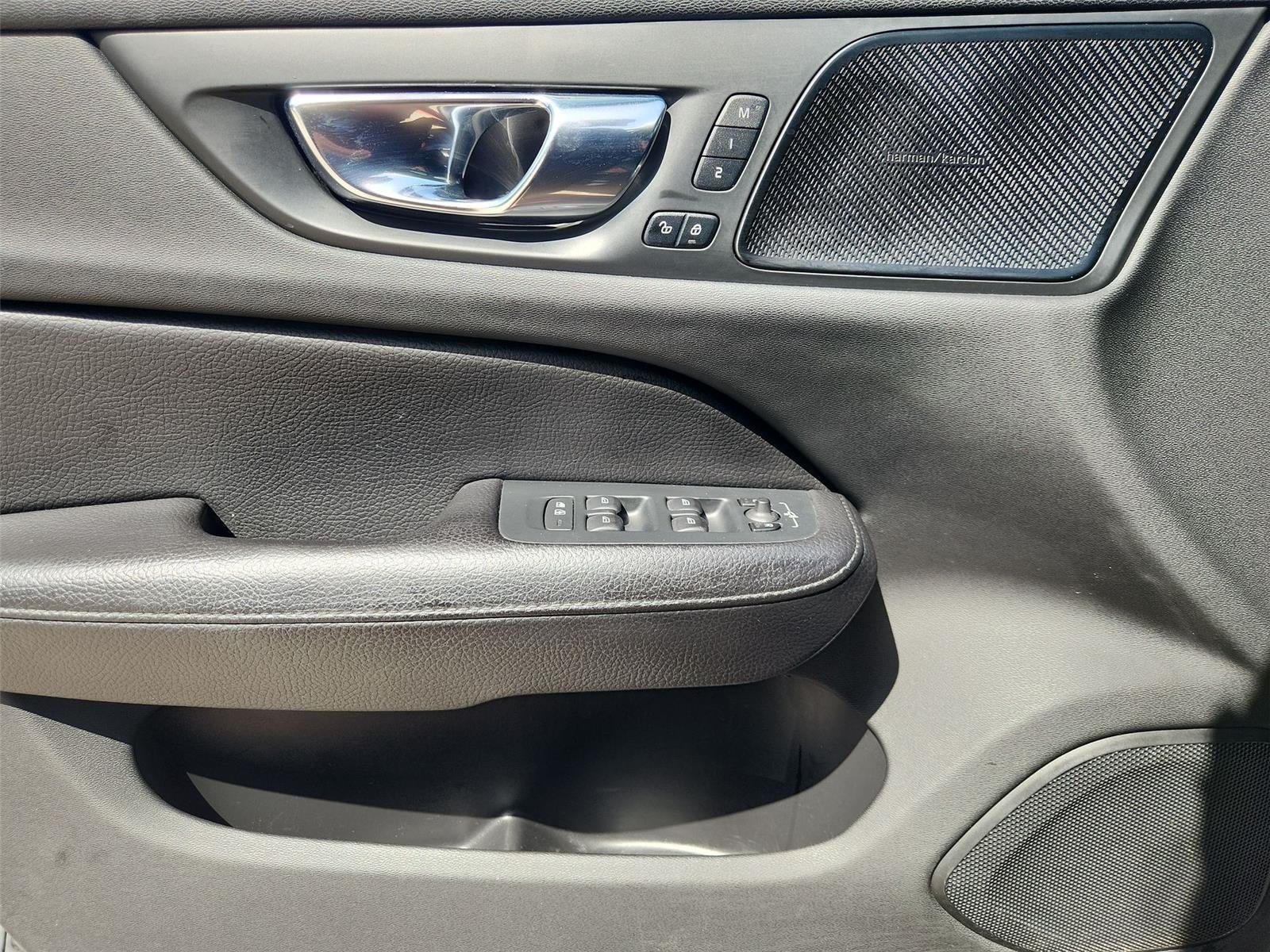 2020 Volvo V60CC T5 AWD