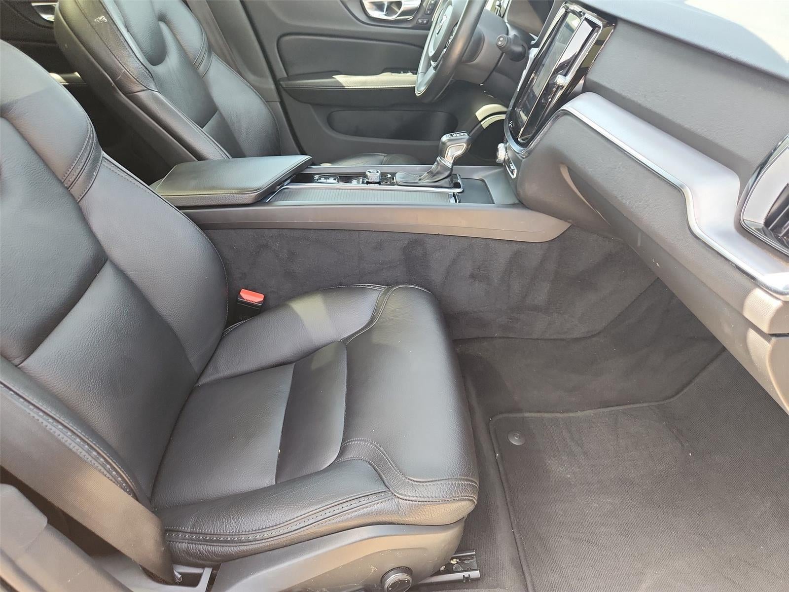 2020 Volvo V60CC T5 AWD