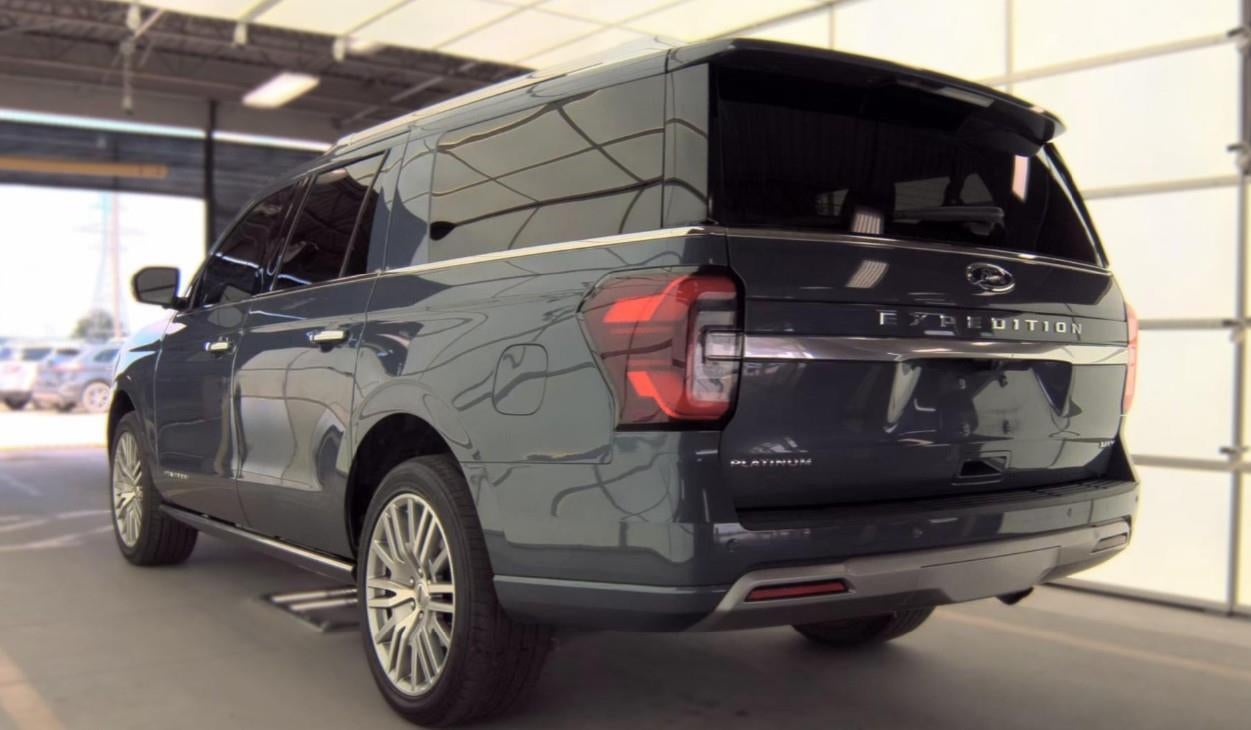 2023 Ford EXPEDITION MAX PLATIN