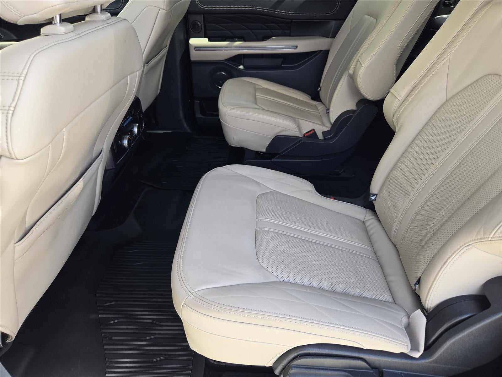 2022 Ford Expedition Max Platinum