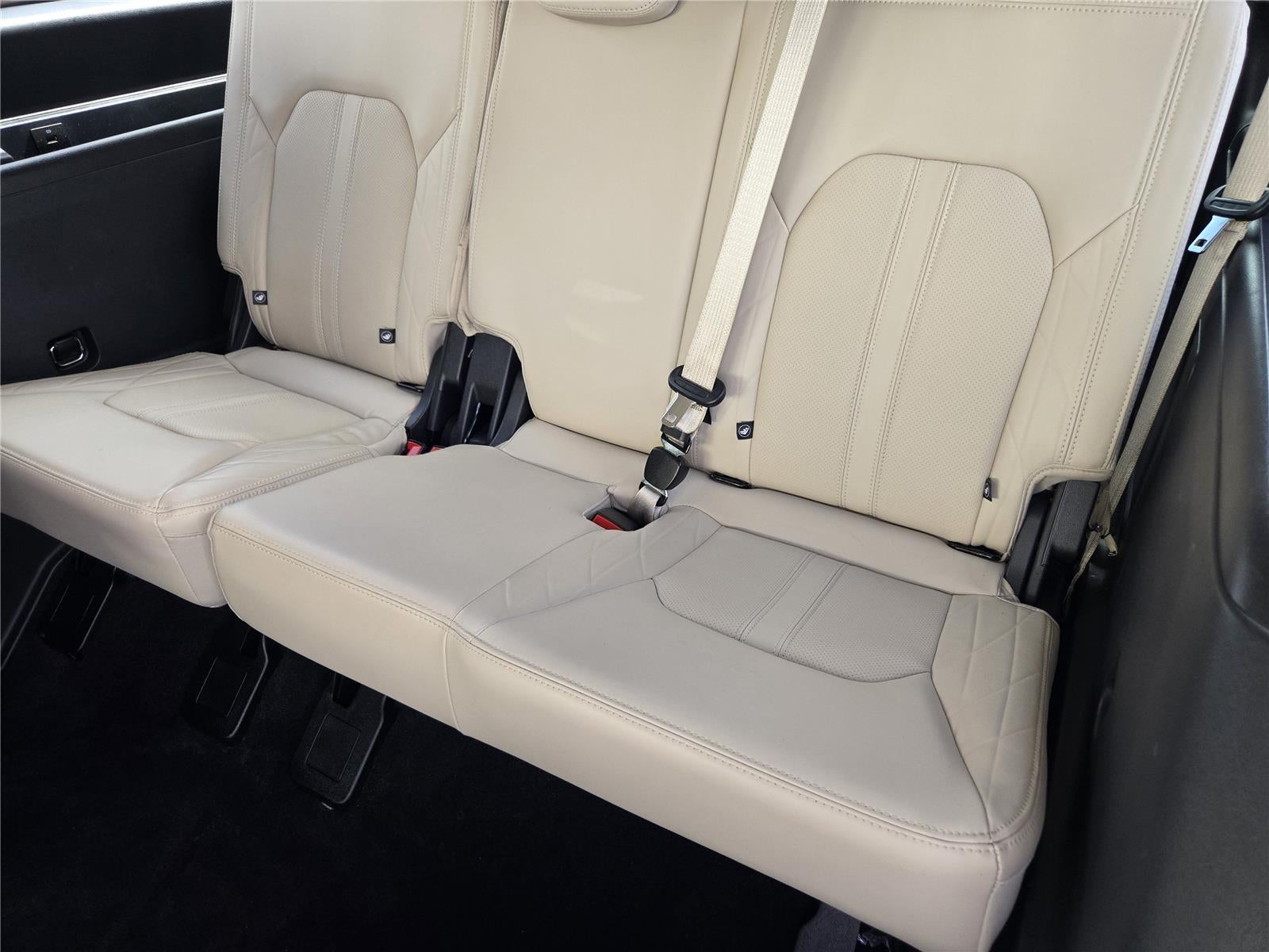 2022 Ford Expedition Max Platinum