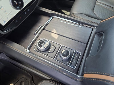 2023 Ford Expedition Max Platinum