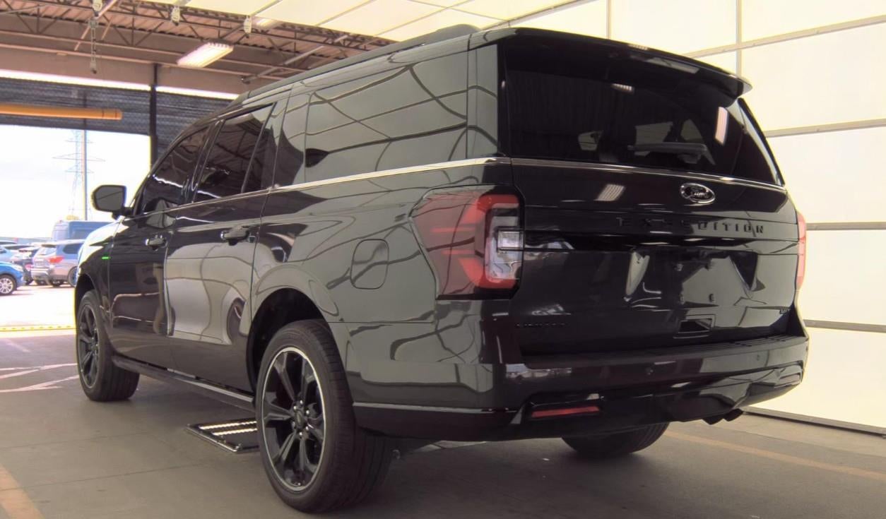 2024 Ford EXPEDITION LIMI