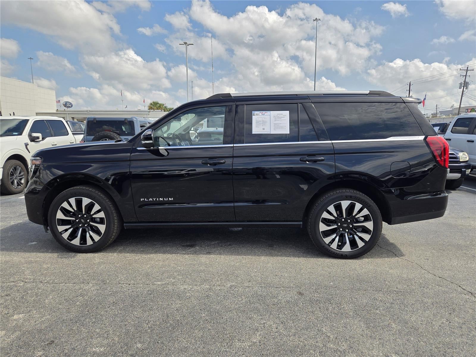 2025 Ford Expedition Platinum