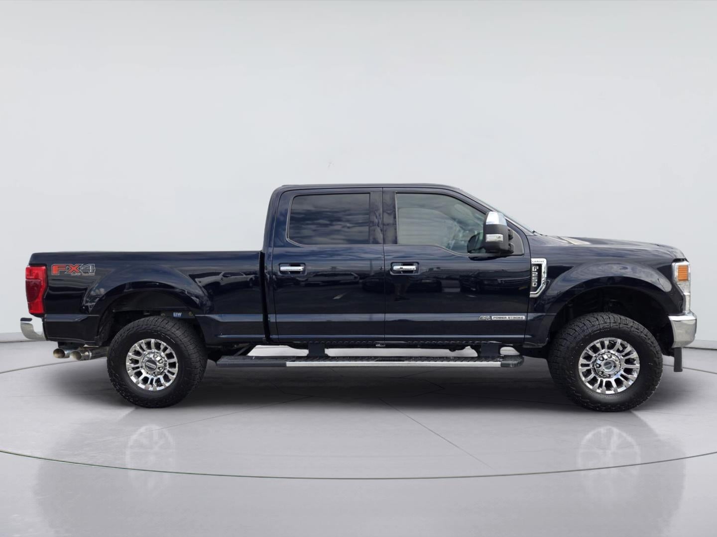 2022 Ford Super Duty F-250 SRW LARIAT