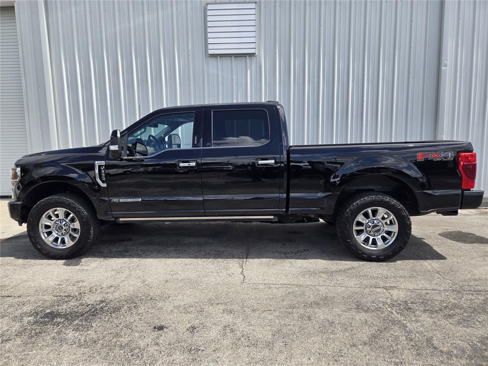 2022 Ford Super Duty F-250 SRW Limited