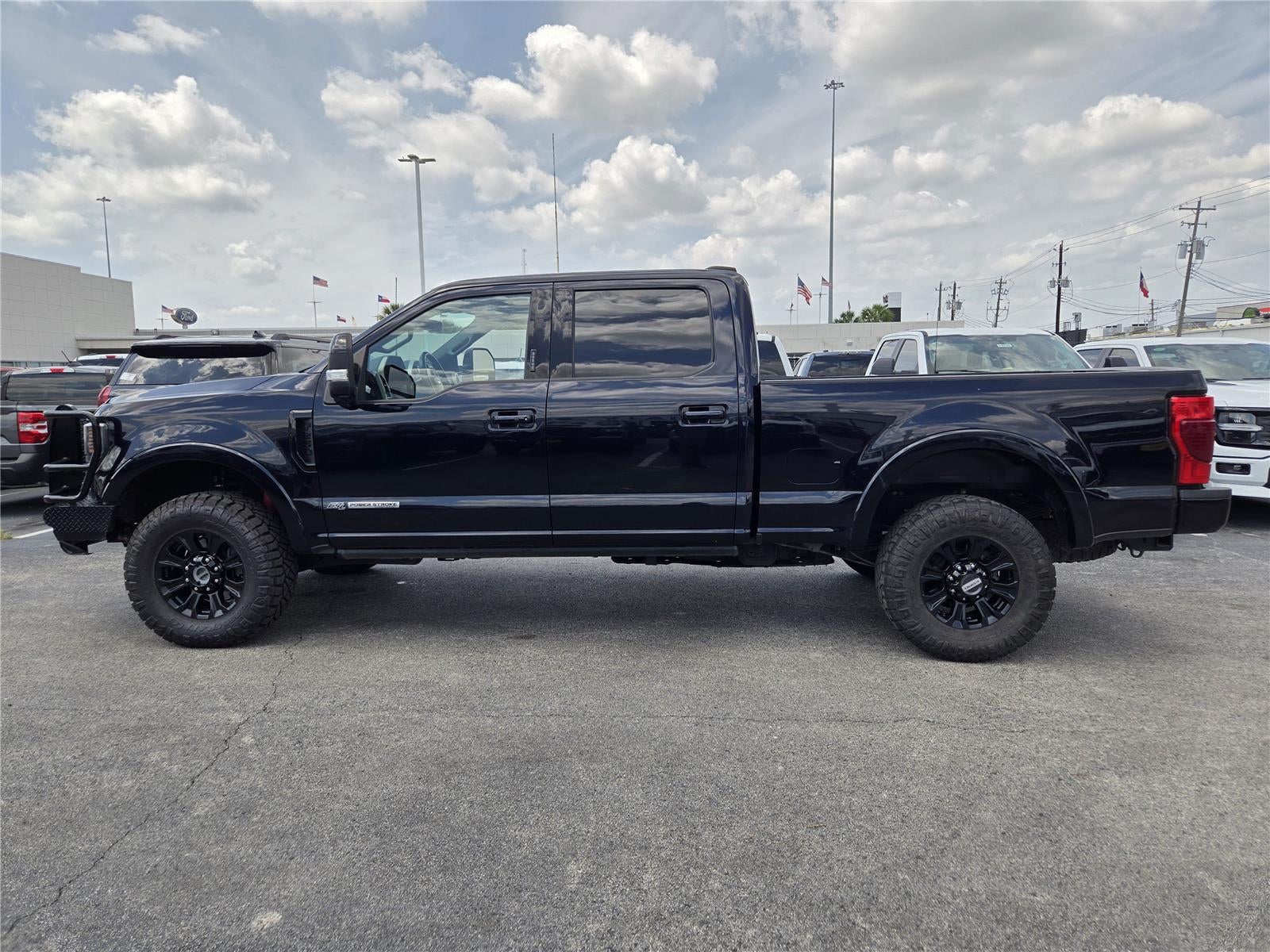 2022 Ford Super Duty F-250 Lariat