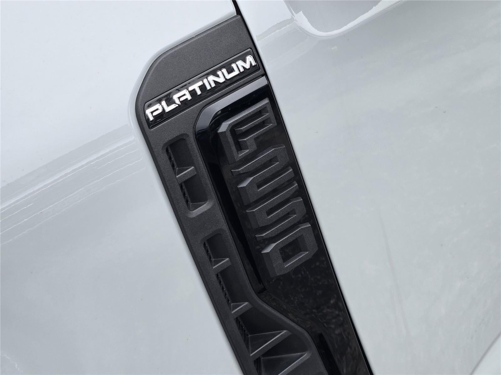 2025 Ford Super Duty F-250 Platinum