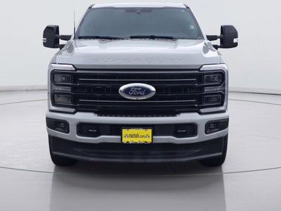 2025 Ford Super Duty F-250 Platinum