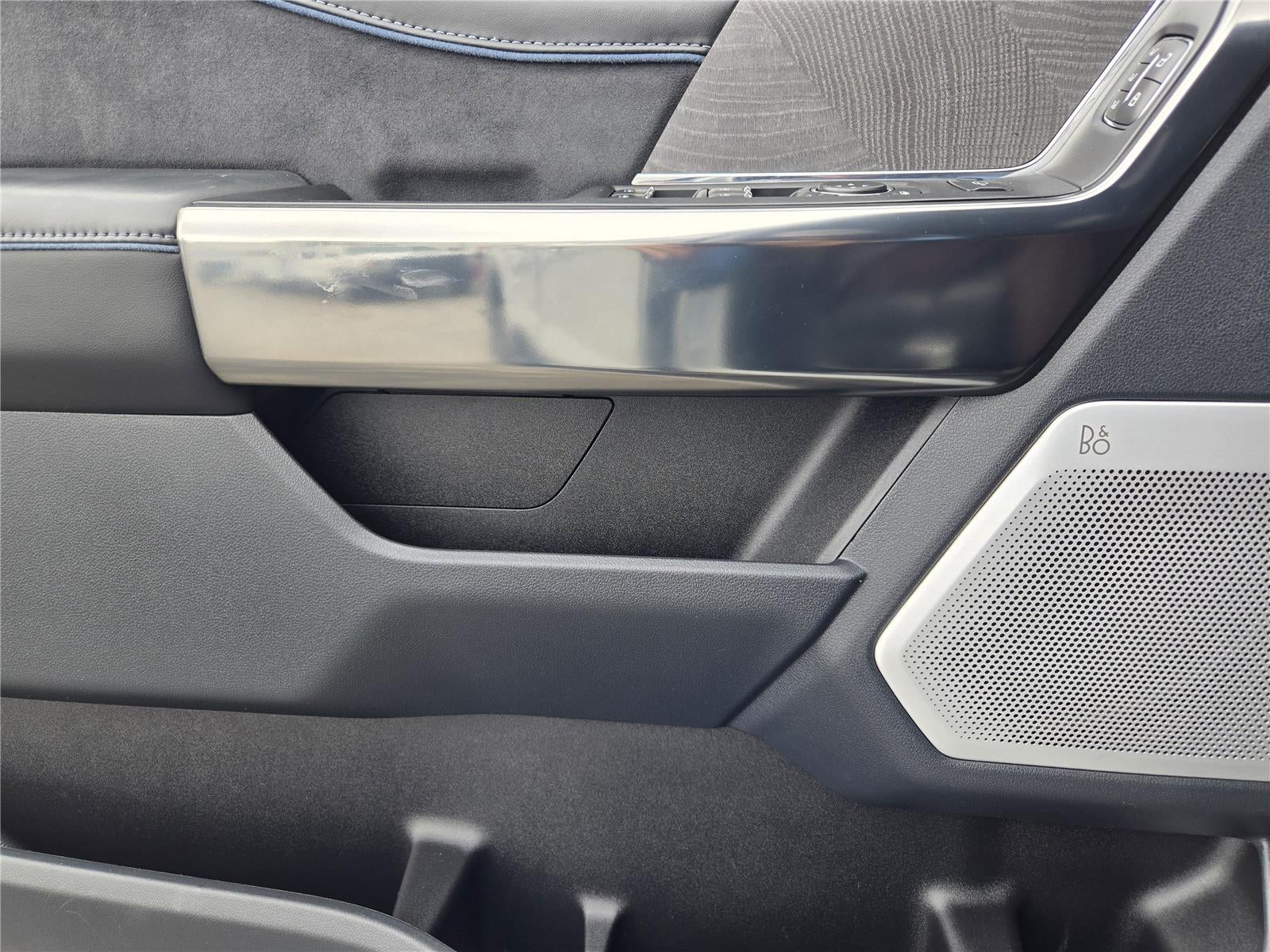 2025 Ford Super Duty F-250 Platinum