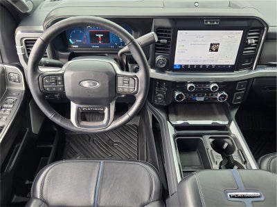 2025 Ford Super Duty F-250 Platinum