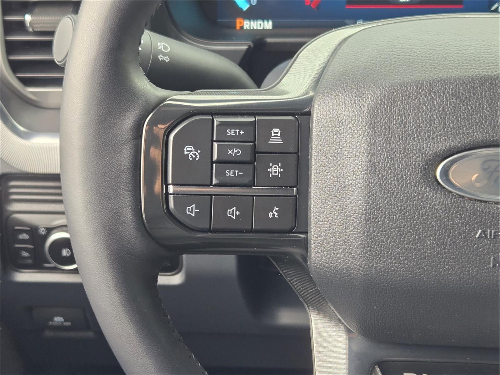 2025 Ford Super Duty F-250 Platinum