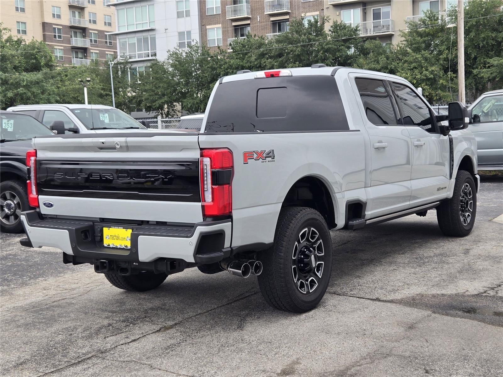 2025 Ford Super Duty F-250 Platinum