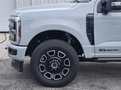 2025 Ford Super Duty F-250 Platinum