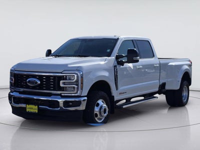 2026 Ford Super Duty F-350 DRW Lariat