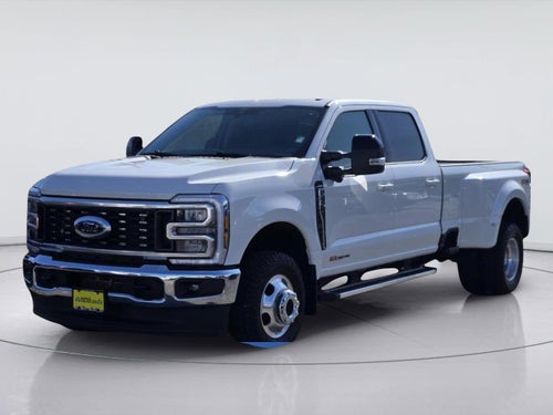 2026 Ford Super Duty F-350 DRW Lariat