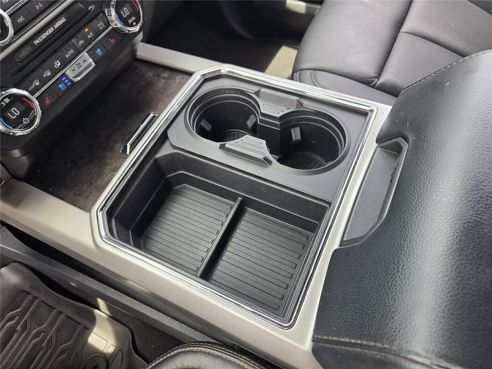 2022 Ford Super Duty F-350 DRW LARIAT