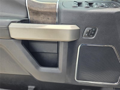 2022 Ford Super Duty F-350 DRW LARIAT
