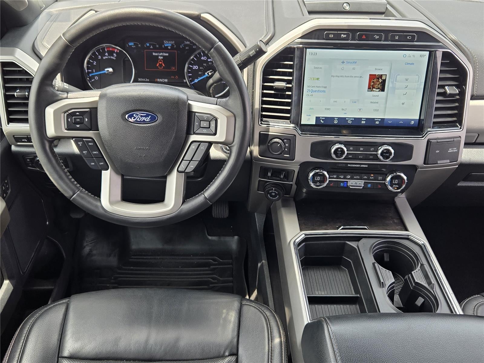 2022 Ford Super Duty F-350 DRW LARIAT