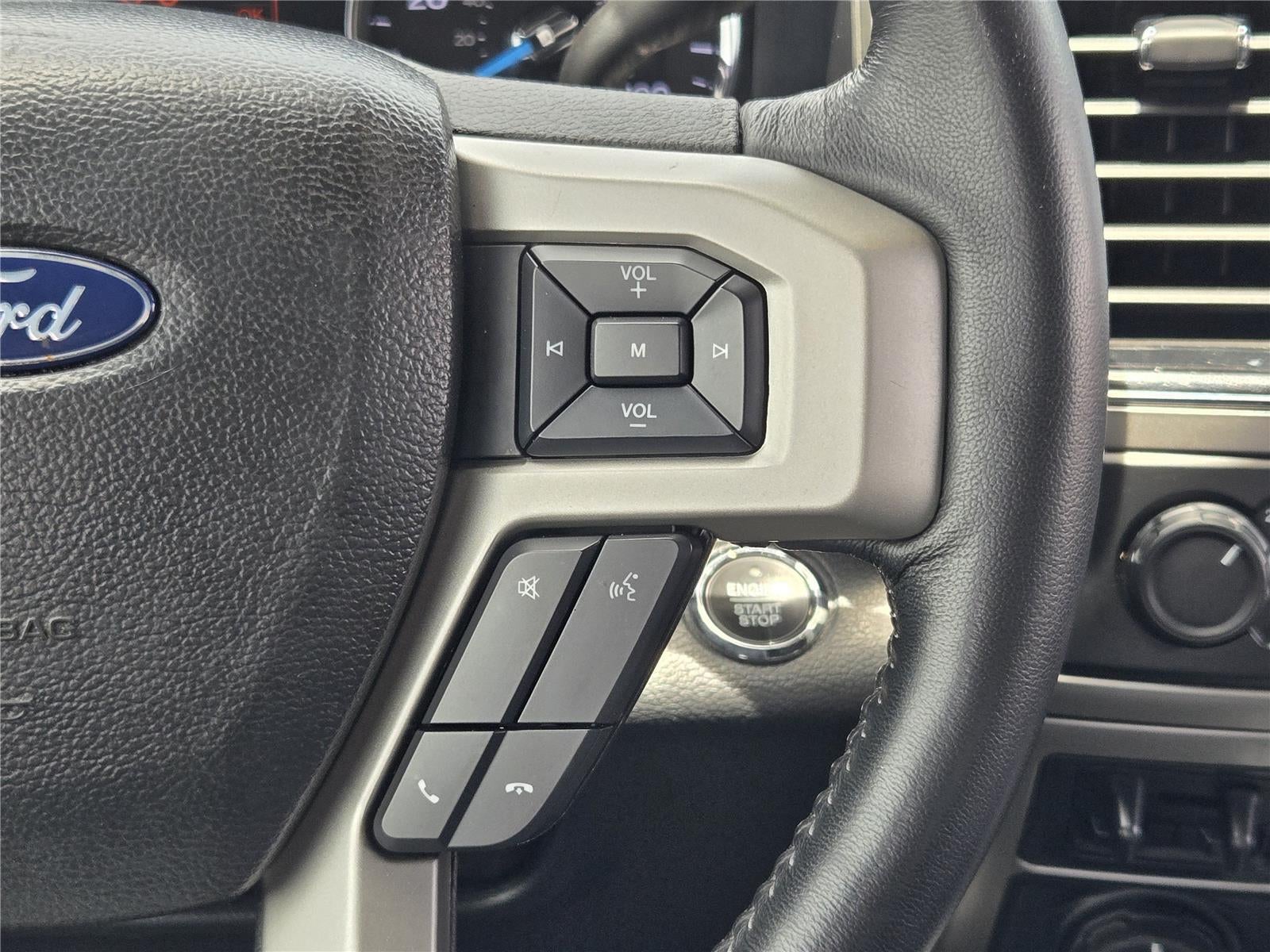 2022 Ford Super Duty F-350 DRW LARIAT