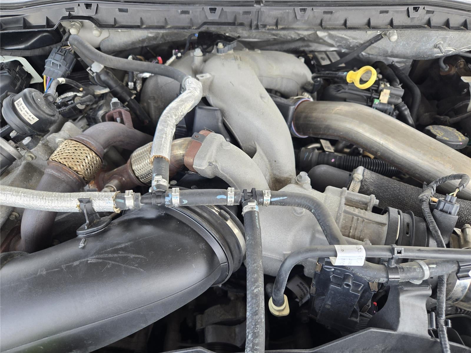 2022 Ford Super Duty F-350 DRW LARIAT