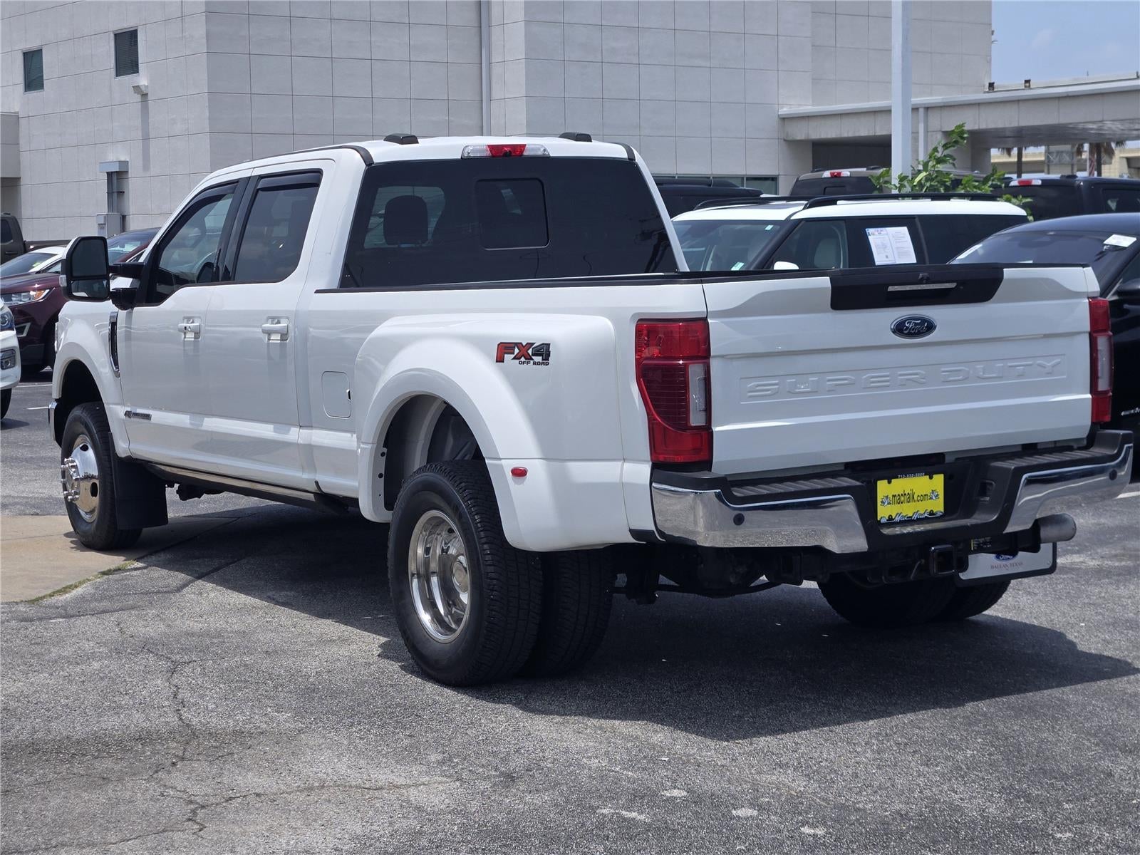 2022 Ford Super Duty F-350 DRW LARIAT