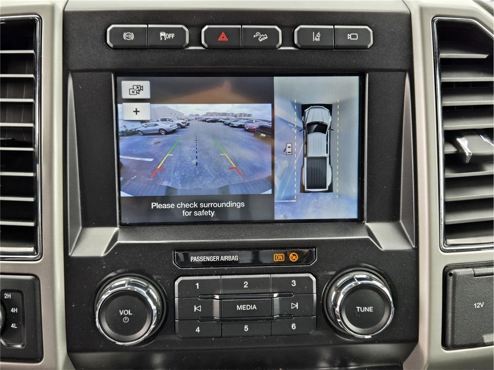 2019 Ford Super Duty F-450 DRW Lariat