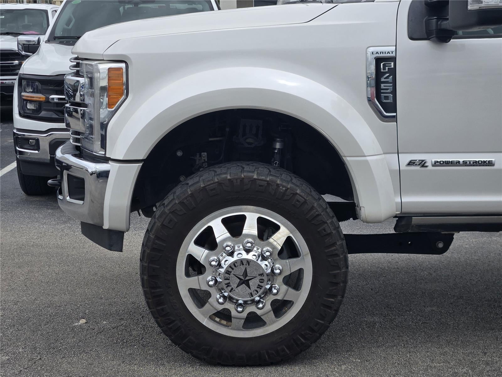2019 Ford Super Duty F-450 DRW Lariat